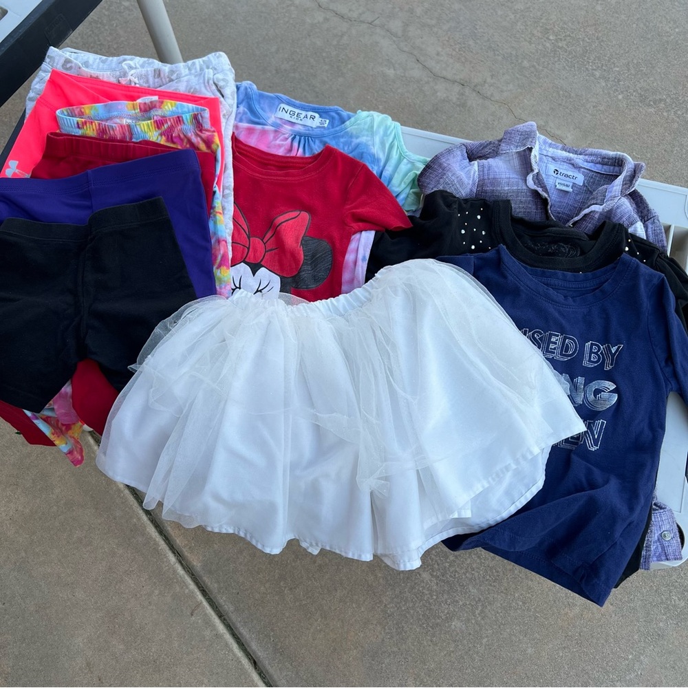 Lot of 12 little girls clothes shirt tops pants shorts 4/5/6 small s assorted